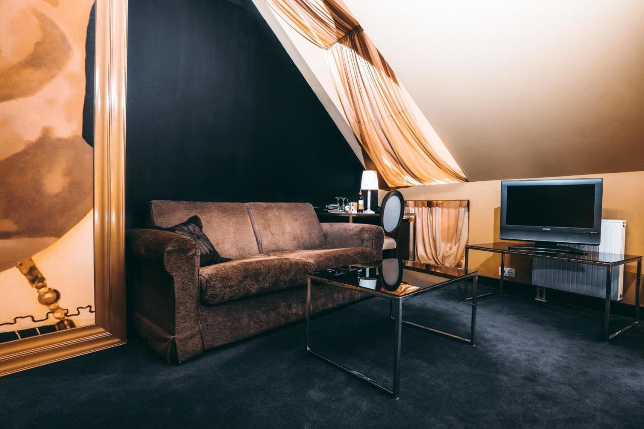 Arensburg Boutique Hotel & Spa クレサーレ エクステリア 写真