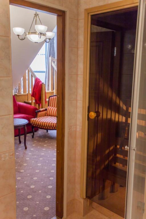 Arensburg Boutique Hotel & Spa クレサーレ 部屋 写真