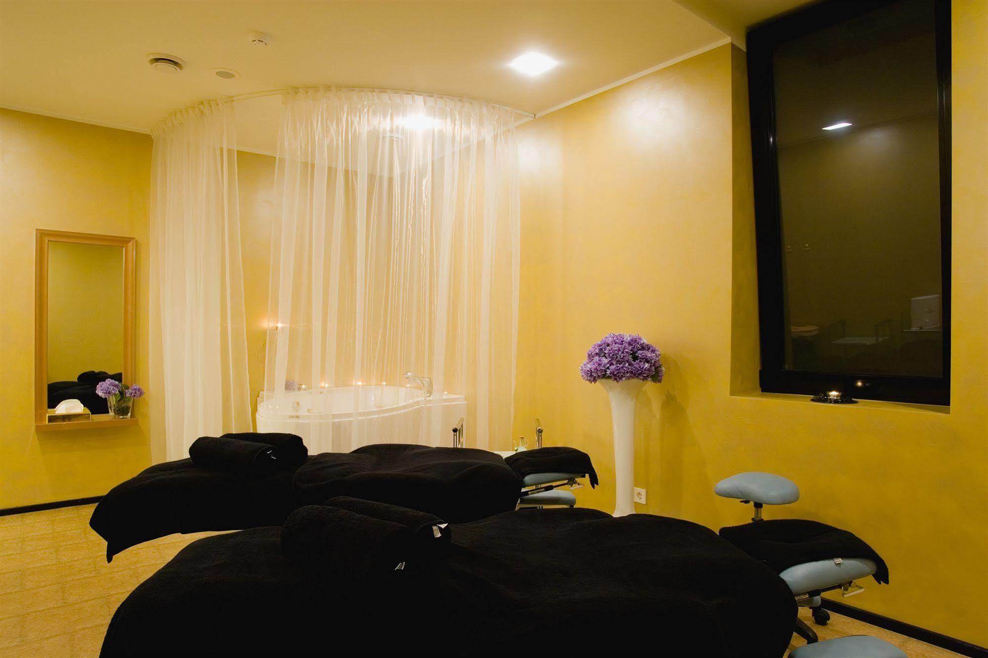 Arensburg Boutique Hotel & Spa クレサーレ エクステリア 写真