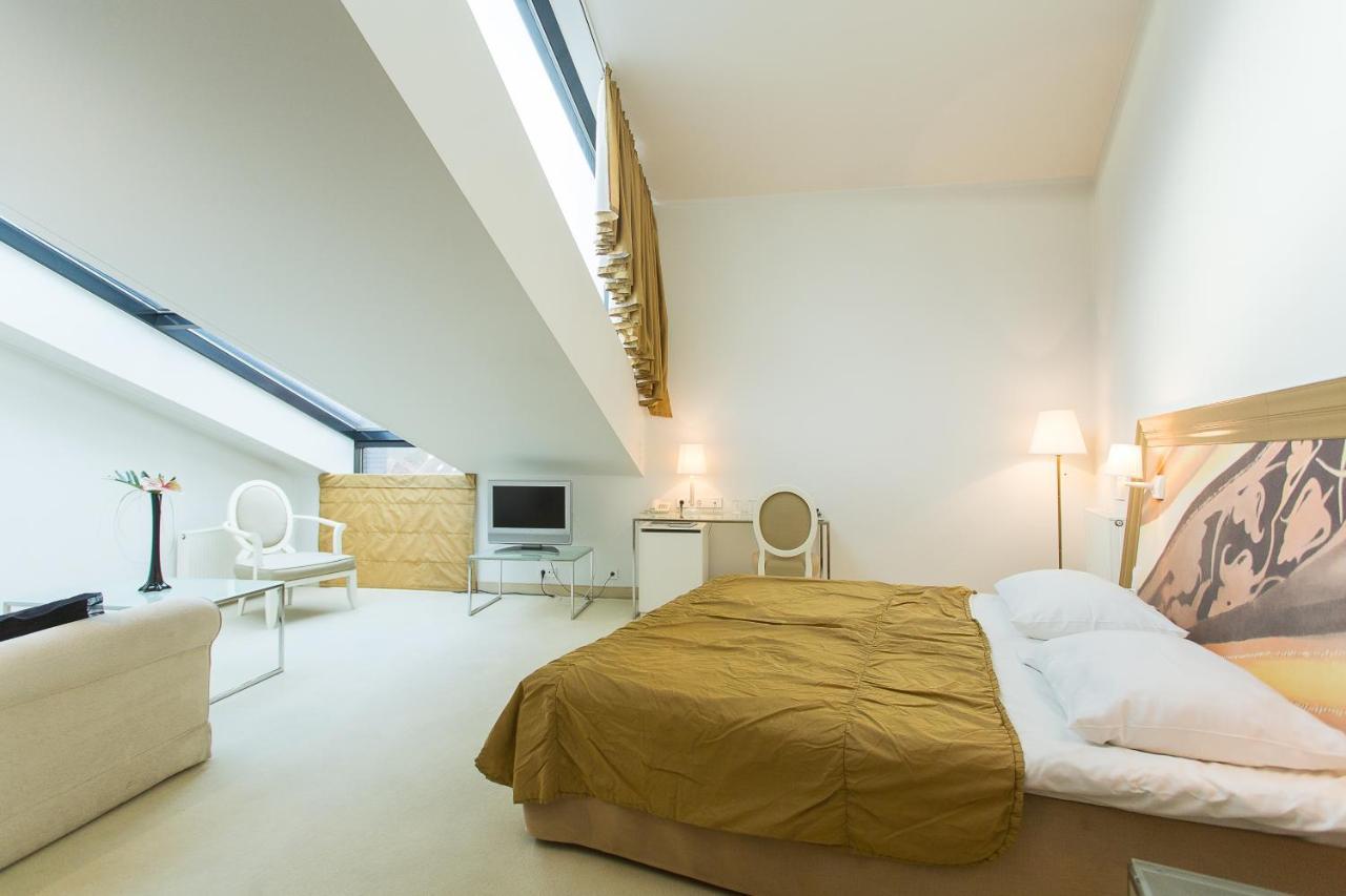 Arensburg Boutique Hotel & Spa クレサーレ エクステリア 写真